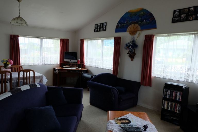 Photo of property in 38a Hakanoa Street, Huntly, 3700