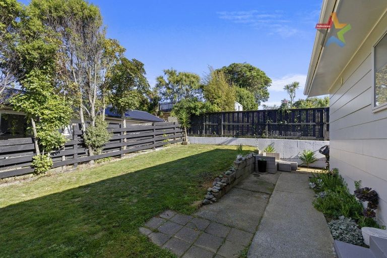 Photo of property in 187a Major Drive, Kelson, Lower Hutt, 5010
