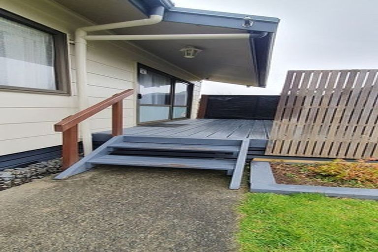 Photo of property in 3b Jet Place, Pukehangi, Rotorua, 3015