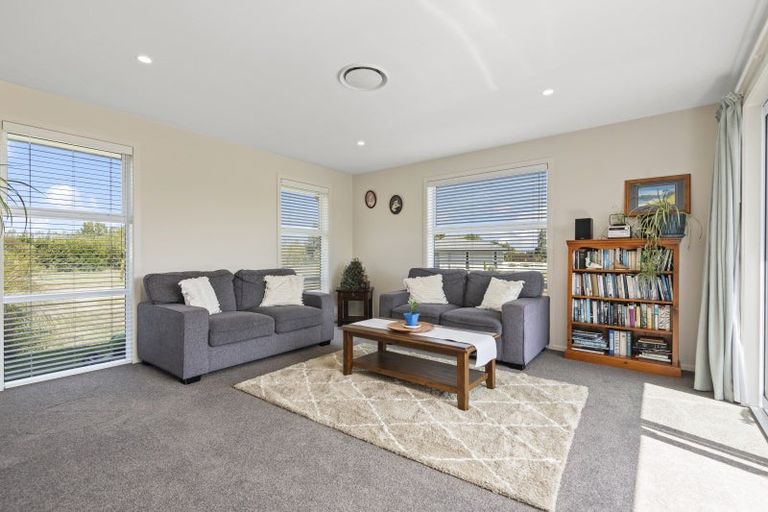 Photo of property in 541 Stoney Creek Road, Kelvin Grove, Palmerston North, 4470
