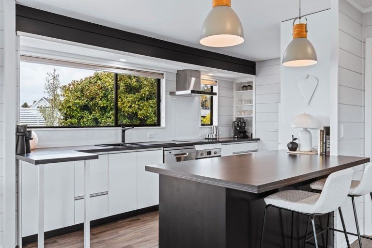 Photo of property in 13 Silich Street, Acacia Bay, Taupo, 3330