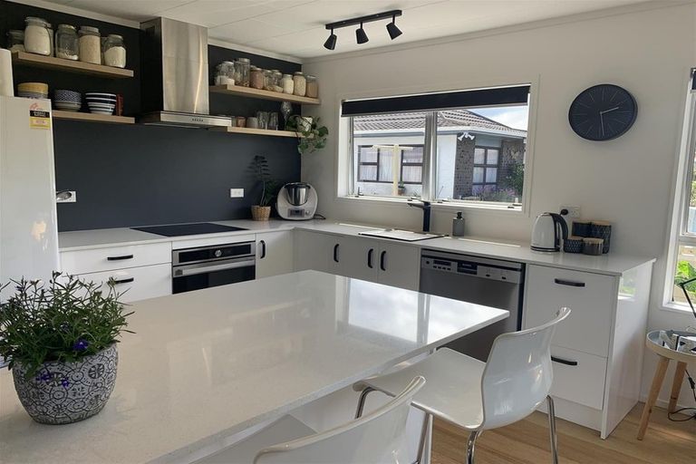 Photo of property in 3a Cypress Gardens Place, Onerahi, Whangarei, 0110