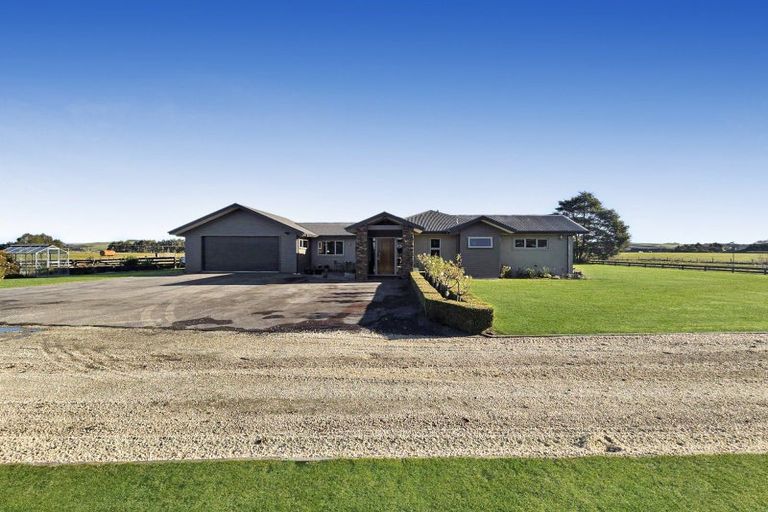 Photo of property in 305 Parsons Road, Weston, Oamaru, 9491