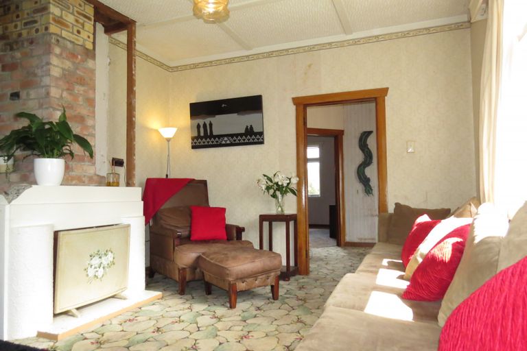 Photo of property in 14 Lyon Street, Kihikihi, Te Awamutu, 3800