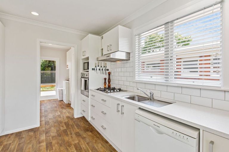 Photo of property in 4 Portadown Avenue, Pakuranga Heights, Auckland, 2010