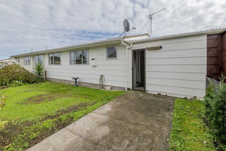 Photo of property in 18a Kings Drive, Levin, 5510