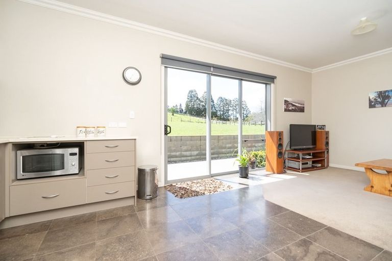 Photo of property in 488 Whatawhata Road, Temple View, Hamilton, 3285