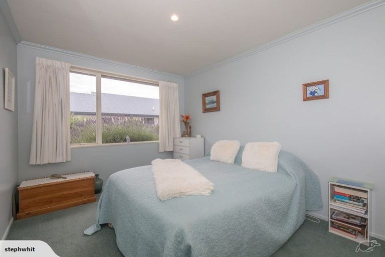 Photo of property in 17 Willowridge, Wanaka, 9305