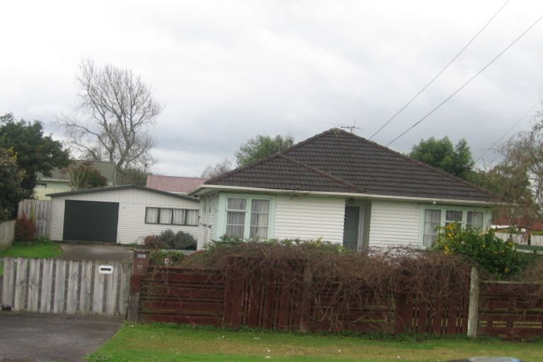 Photo of property in 1/4 Pratt Street, Papakura, 2110
