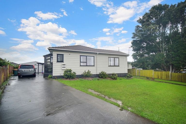 Photo of property in 70 Burundi Avenue, Clendon Park, Auckland, 2103