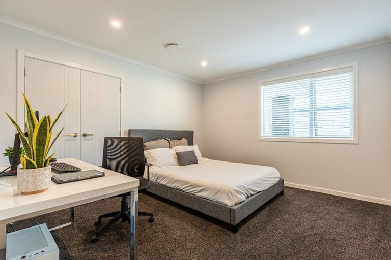 Photo of property in 30 Freedom Drive, Kelvin Grove, Palmerston North, 4414