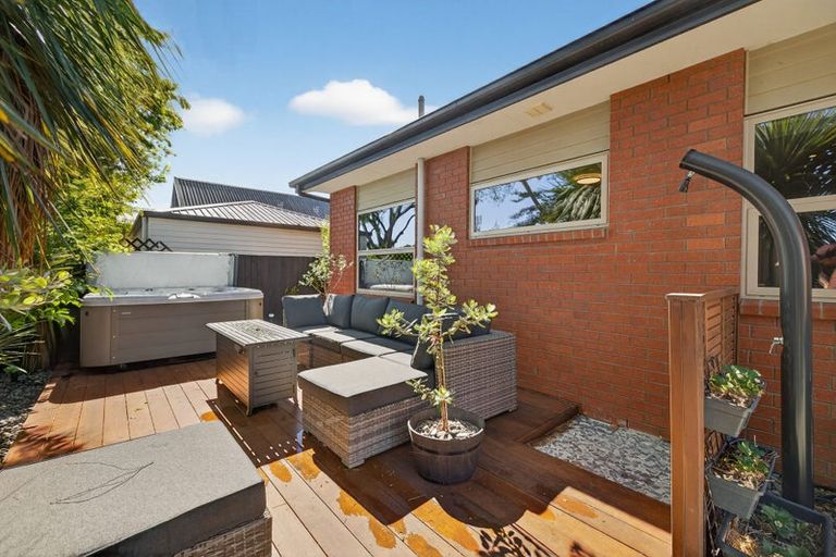 Photo of property in 20 Lindores Street, Addington, Christchurch, 8024