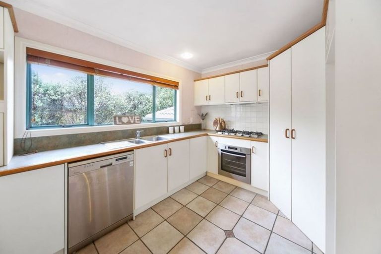 Photo of property in 10 Oakmont Place, Rototuna, Hamilton, 3210