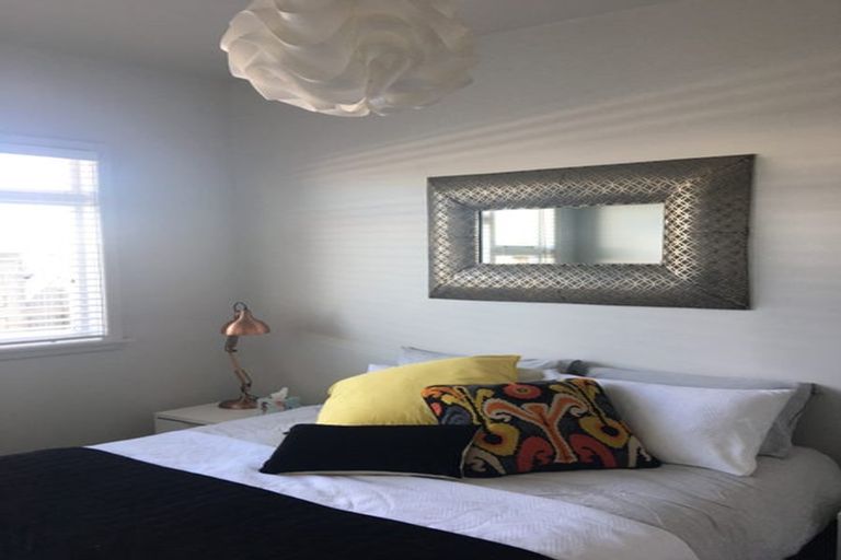 Photo of property in 1/27 Picton Avenue, Riccarton, Christchurch, 8011