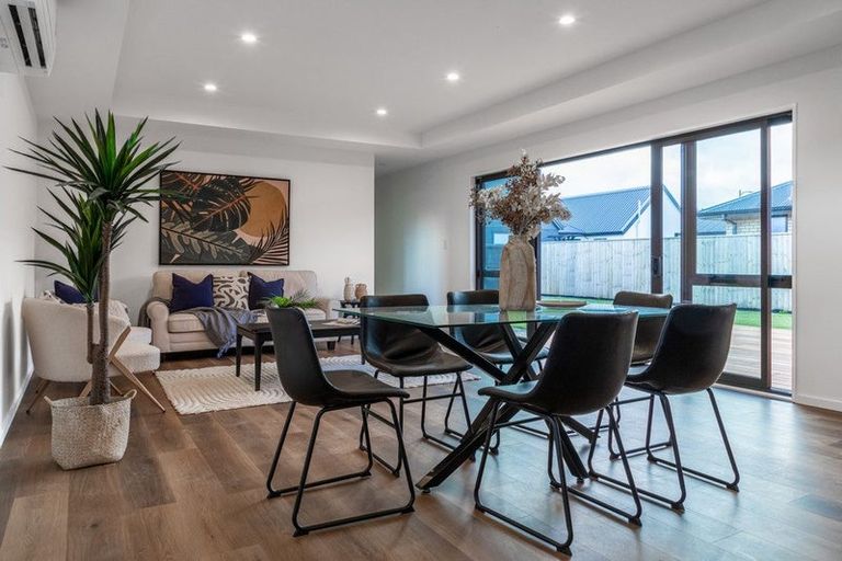 Photo of property in 4 Summerleas Lane, Halswell, Christchurch, 8025