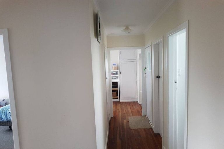 Photo of property in 10 Ross Road, Western Heights, Rotorua, 3015