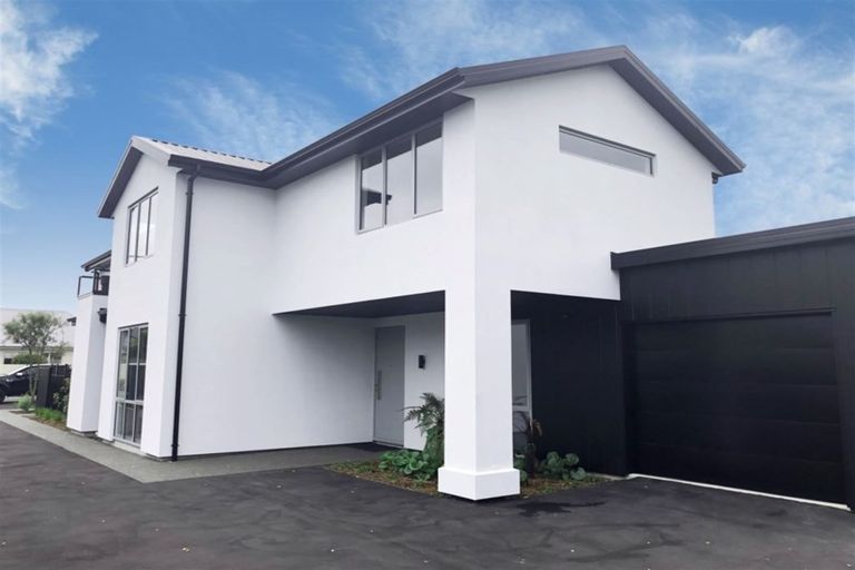 Photo of property in 72 Grants Road, Papanui, Christchurch, 8053