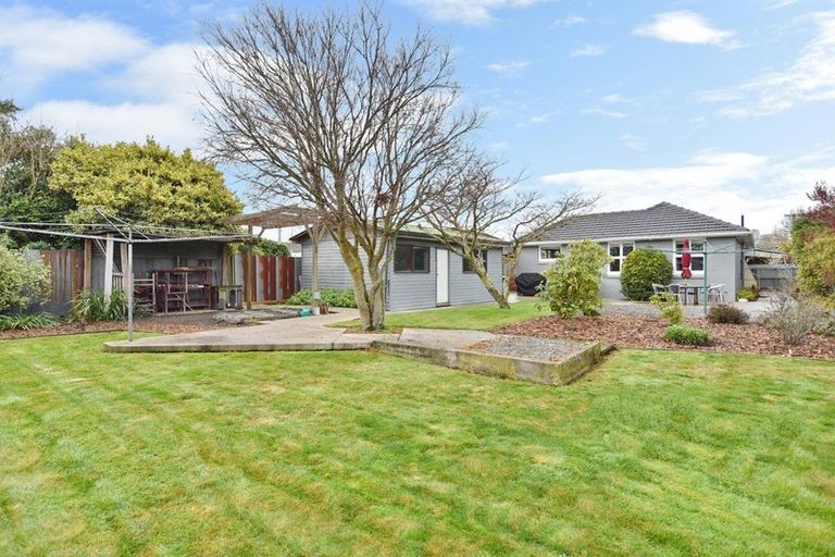 Photo of property in 15 Crosby Street, Mairehau, Christchurch, 8013