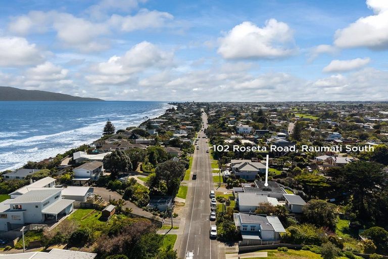 Photo of property in 102 Rosetta Road, Raumati South, Paraparaumu, 5032
