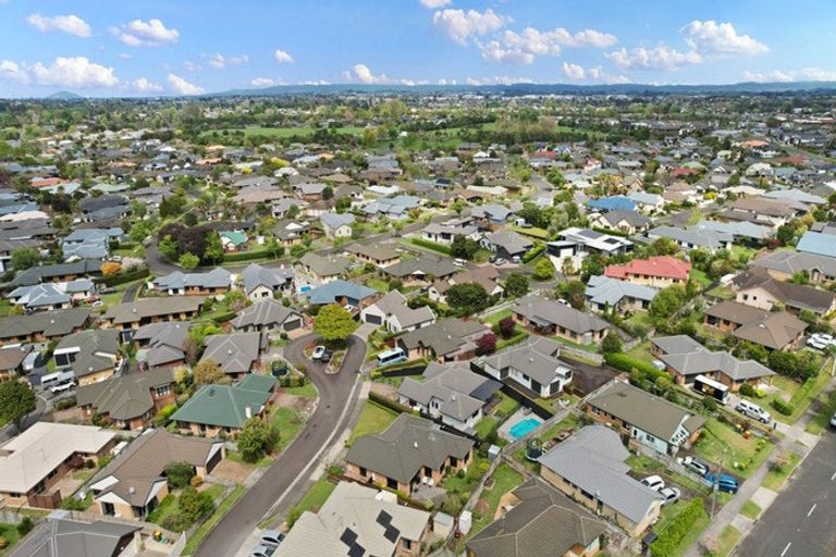 Photo of property in 6 Callum Court, Rototuna, Hamilton, 3210