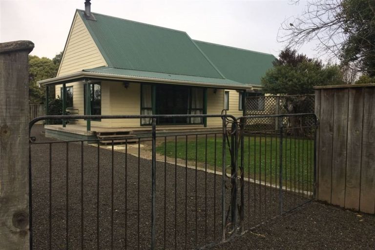 Photo of property in 17 Atkinson Street, Masterton, 5810