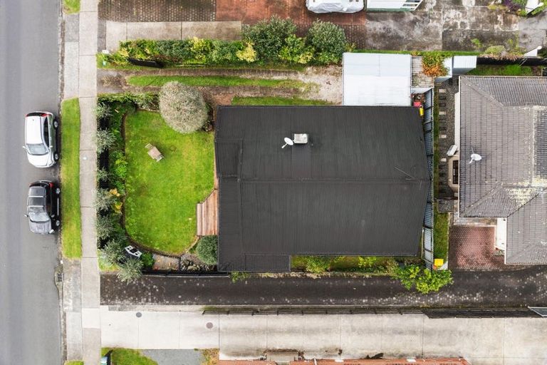 Photo of property in 1/39 Great South Road, Papakura, 2110