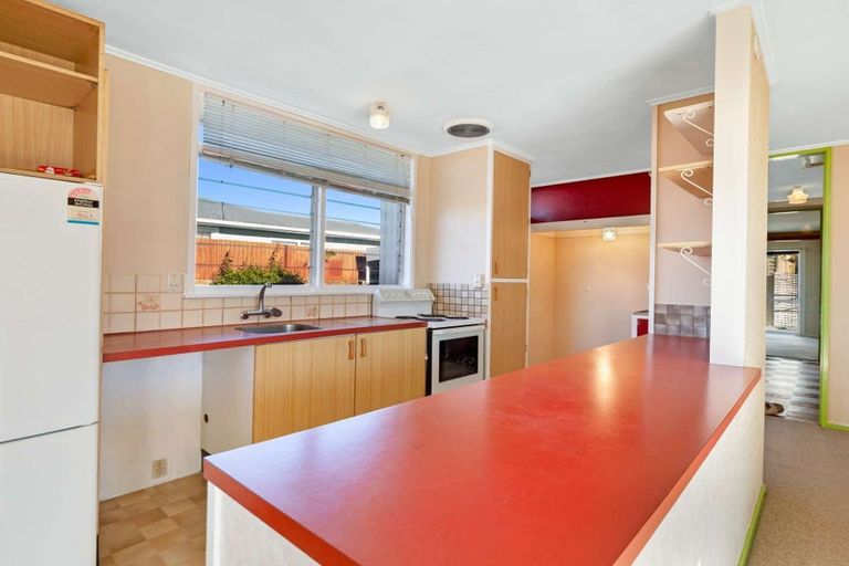 Photo of property in 21 Raupo Street, Castlecliff, Whanganui, 4501