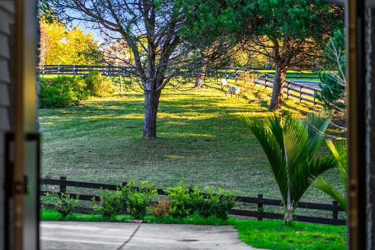 Photo of property in 2 Turtle Nut Way, Te Kauwhata, 3782