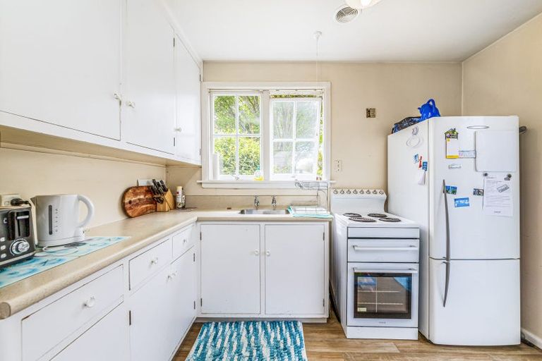 Photo of property in 2/46 Dee Street, St Albans, Christchurch, 8014