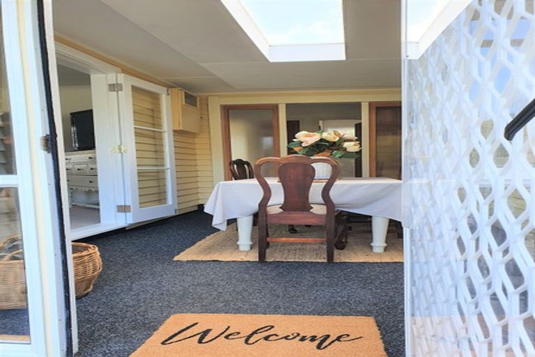 Photo of property in 78 Ruapehu Street, Paraparaumu, 5032