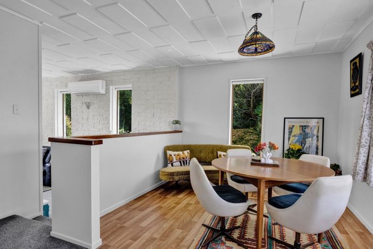 Photo of property in 15 Kauri Street, Inglewood, 4330