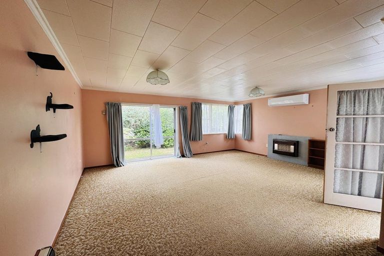 Photo of property in 707 Pioneer Highway, Takaro, Palmerston North, 4412