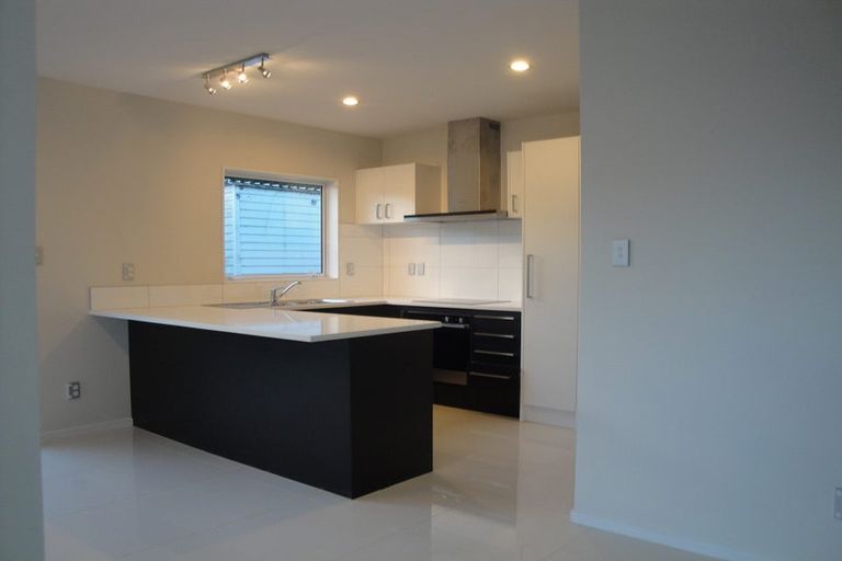 Photo of property in 29 Trinidad Road, Sunnynook, Auckland, 0620