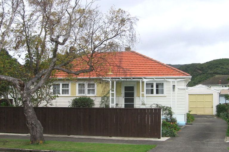 Photo of property in 45 Milne Crescent, Taita, Lower Hutt, 5011