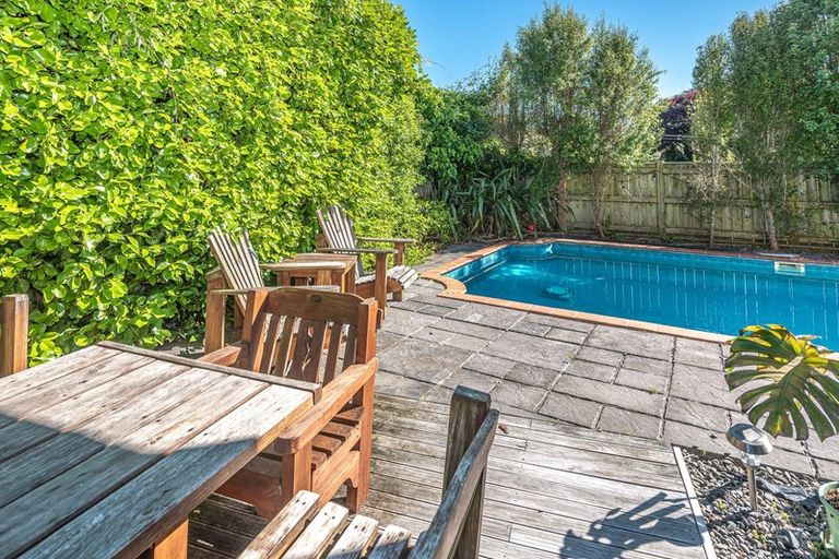 Photo of property in 3 Dickson Crescent, Saint Johns Hill, Whanganui, 4500