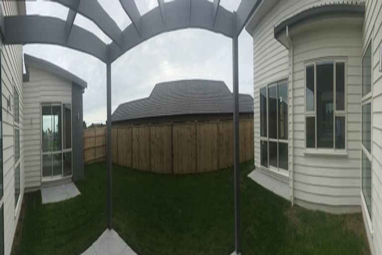 Photo of property in 20 Lydiard Place, Beachlands, Auckland, 2018