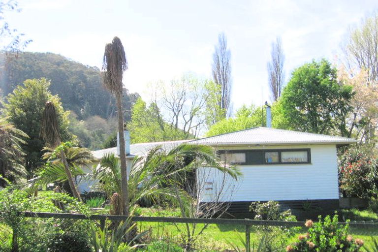 Photo of property in 25 Park Road, Western Heights, Rotorua, 3015