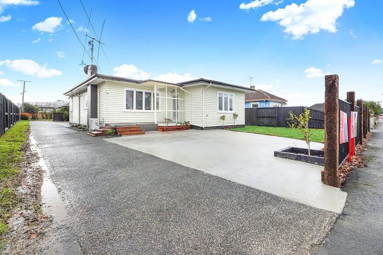 Photo of property in 33a Normandy Avenue, Melville, Hamilton, 3206