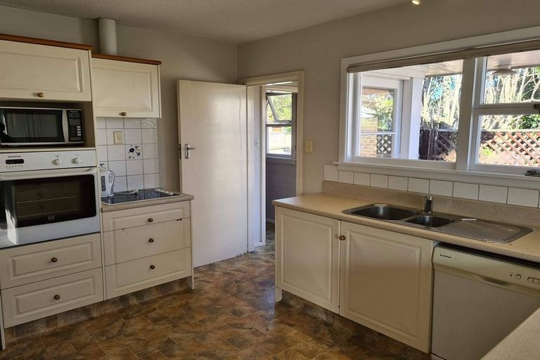 Photo of property in 41 Maidstone Road, Ilam, Christchurch, 8041