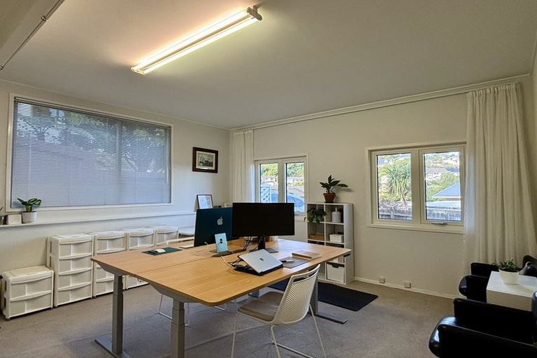 Photo of property in 11 Malaghan Grove, Johnsonville, Wellington, 6037