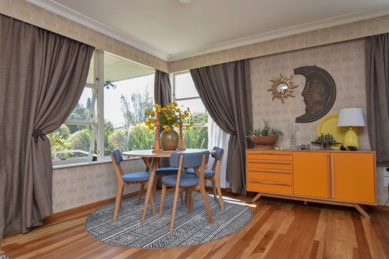 Photo of property in 53 East Street, Greytown, 5712