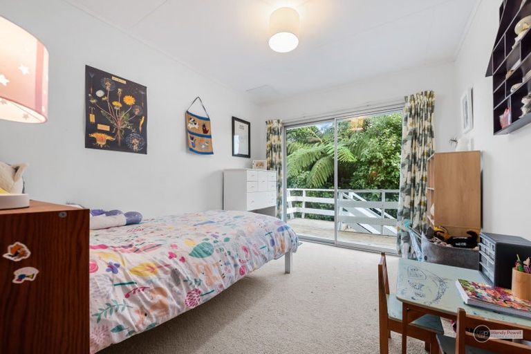 Photo of property in 3d Maungaraki Road, Korokoro, Lower Hutt, 5012