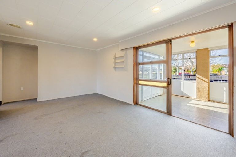 Photo of property in 805 Park Road South, Akina, Hastings, 4122
