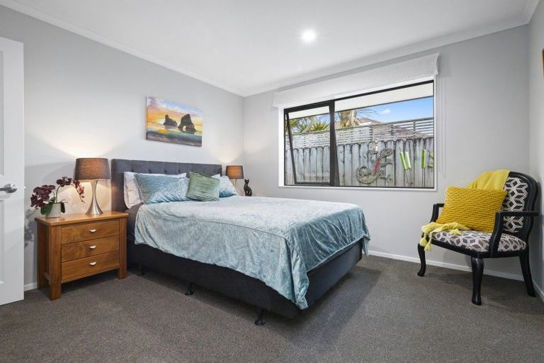 Photo of property in 55 Lough Bourne Drive, Pukekohe, 2120