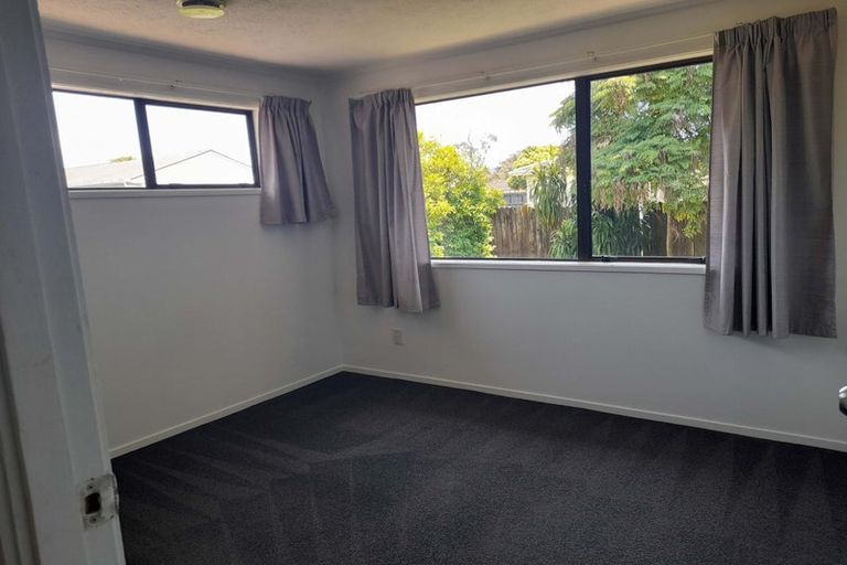 Photo of property in 21 Arodella Crescent, Ranui, Auckland, 0612