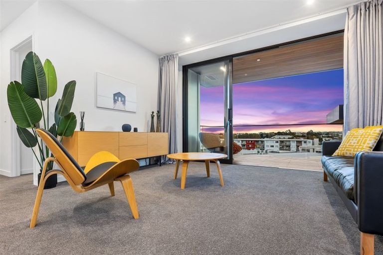 Photo of property in 306/8a Lake Pupuke Drive, Takapuna, Auckland, 0622