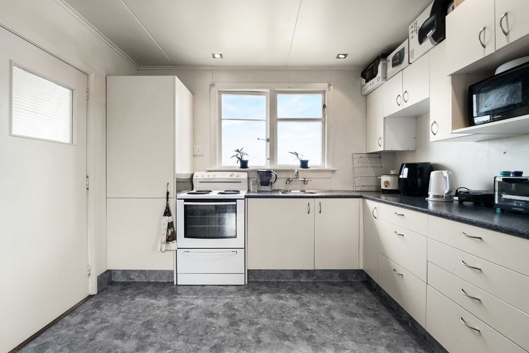 Photo of property in 143 Main Road, Fairfield, Dunedin, 9018