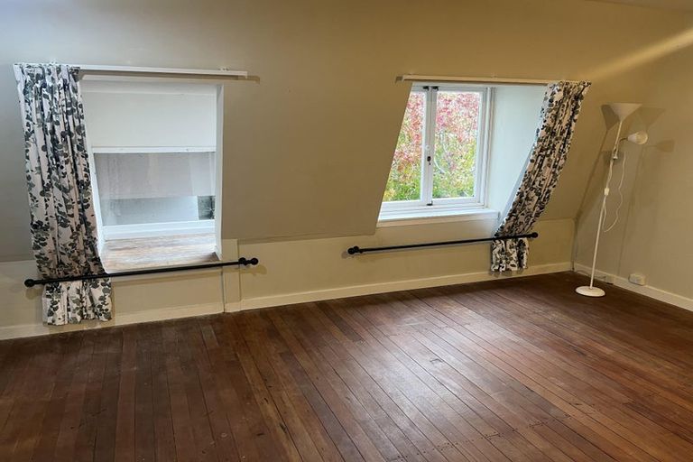 Photo of property in 16/10 Pitarua Street, Thorndon, Wellington, 6011