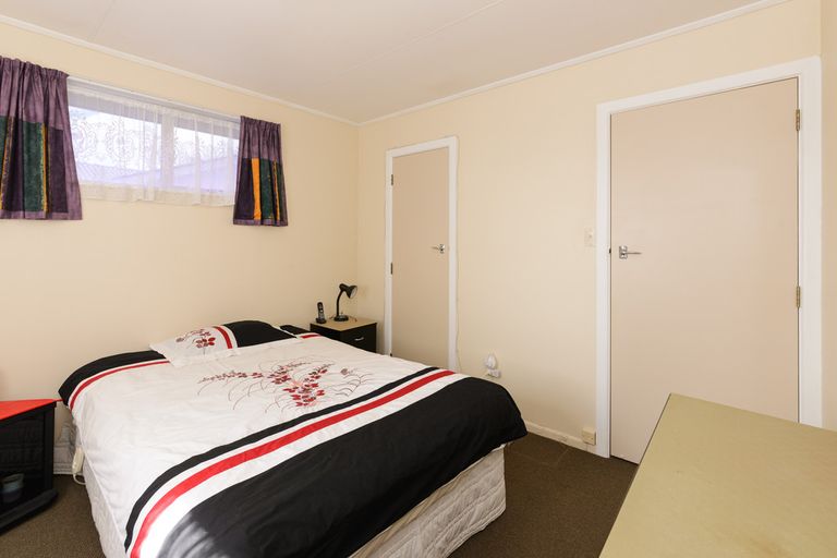 Photo of property in 113 Apollo Parade, Milson, Palmerston North, 4414