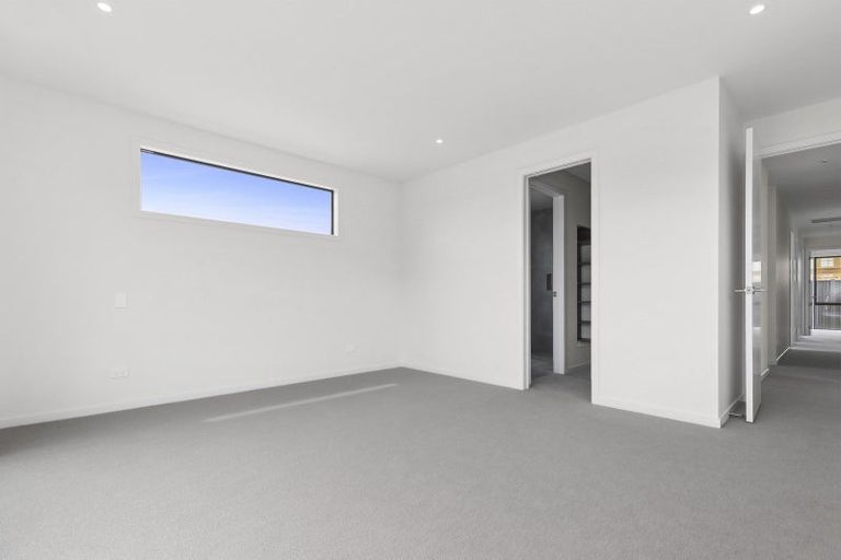 Photo of property in 12 Mason Street, Wanaka, 9305